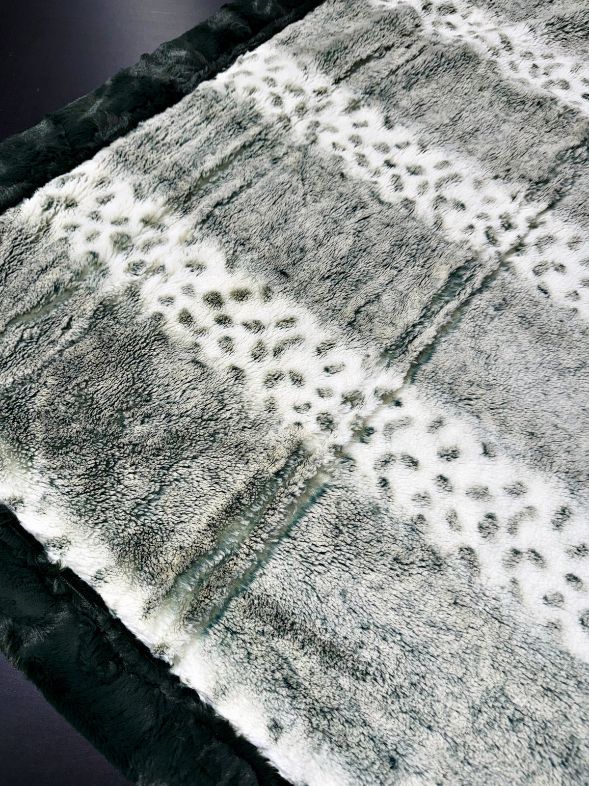 Extra Luxe Alaskan Ivy Bunny + Forest Hide Throw Size