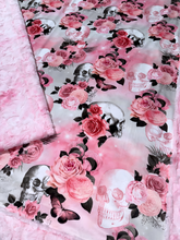 Load image into Gallery viewer, Blush Skulls XL Adult Size