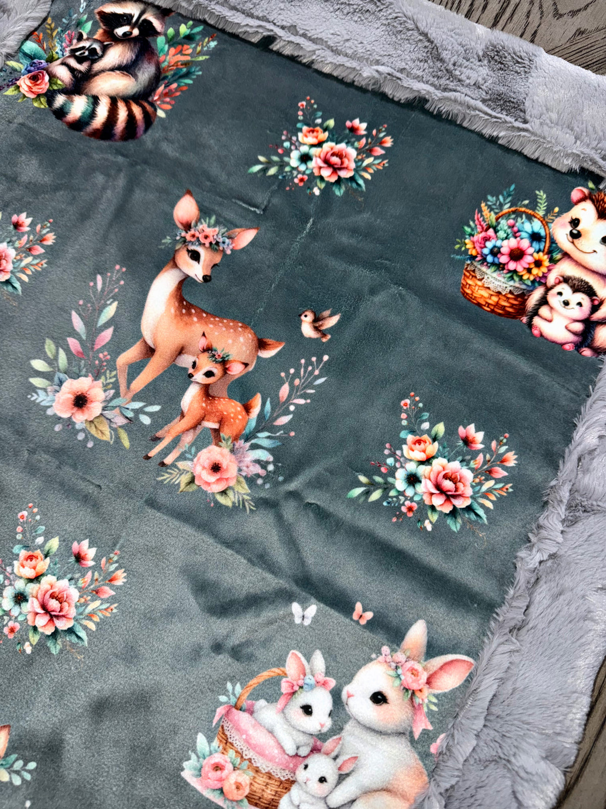 Pretty Woodland Lovey Size