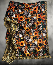 Load image into Gallery viewer, Sunflower Skulls XXXL Adult Size