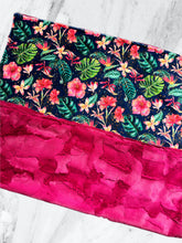 Load image into Gallery viewer, Island Florals Baby Size